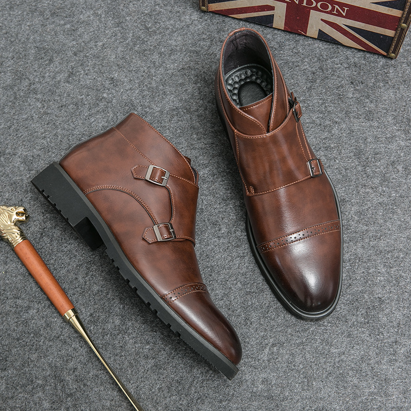 Hoge puntige leren laarzen 202 - Mens Fashion Autumn 2025 recensie en prijs