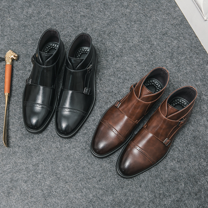 Hoge puntige leren laarzen 202 - Mens Fashion Autumn 2025 recensie en prijs