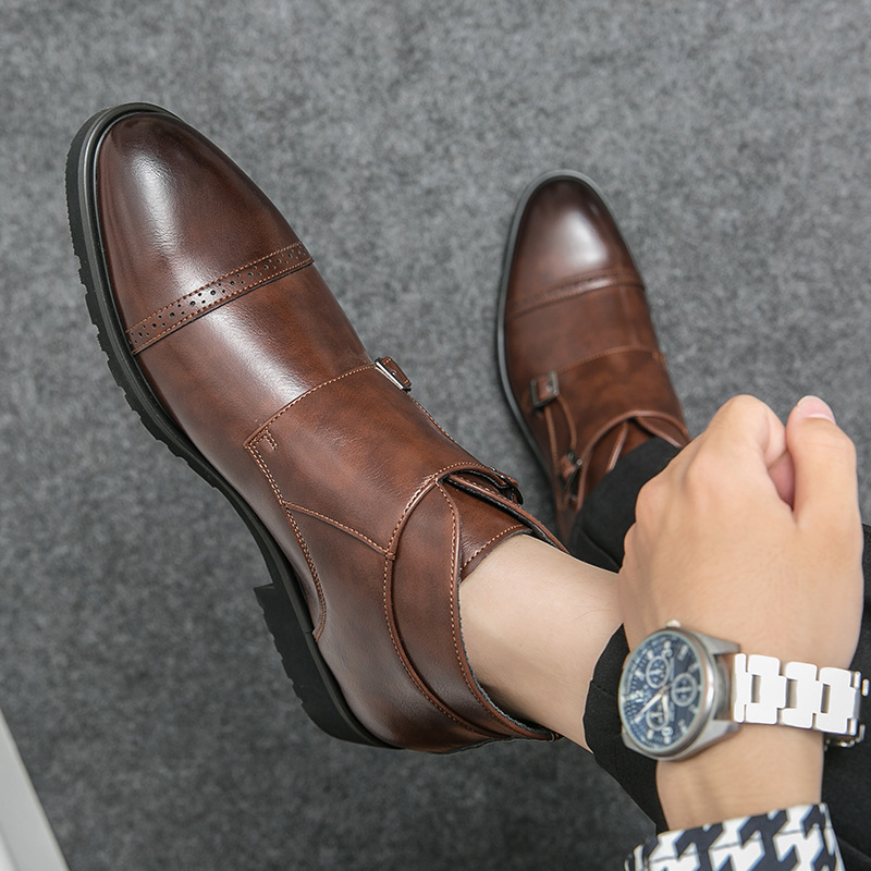 Hoge puntige leren laarzen 202 - Mens Fashion Autumn 2025 recensie en prijs